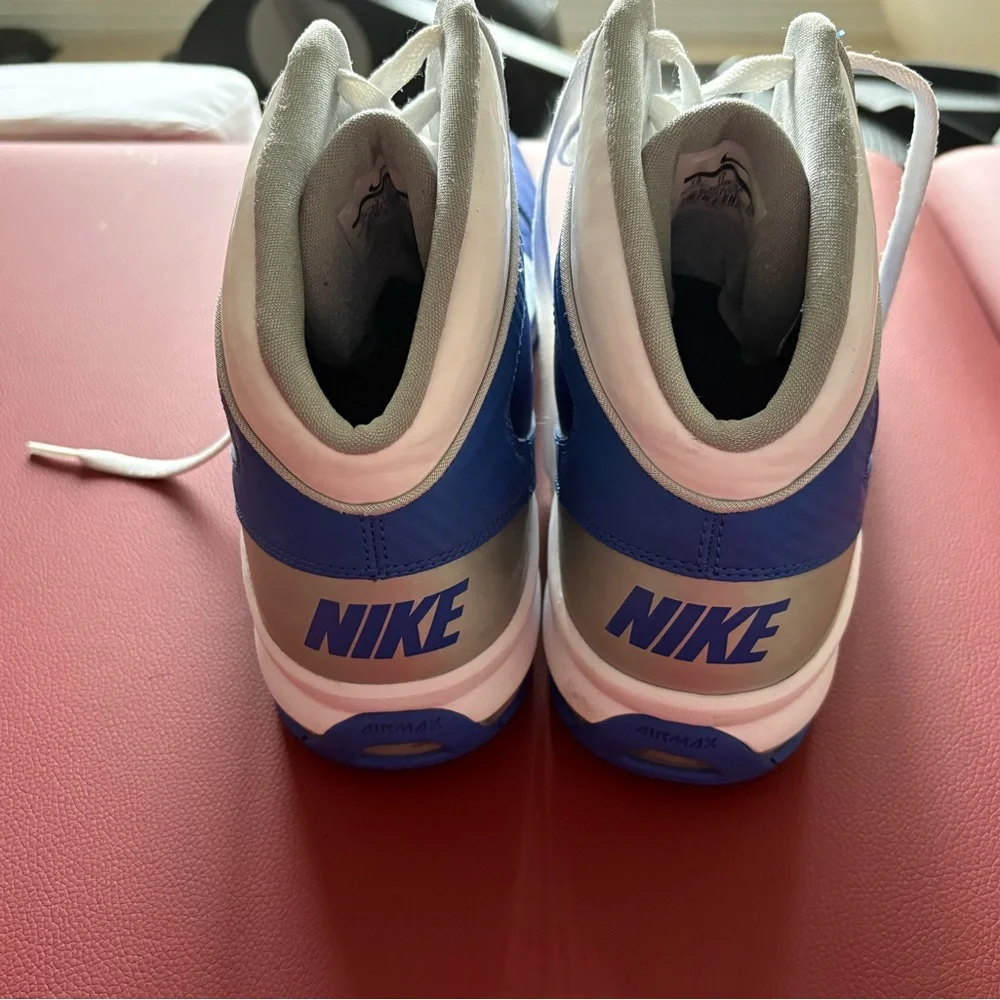 Used Men’s 2010 Nike Air Max Hyped — Metallic Blue — Size 12 - Picture 5 of 6